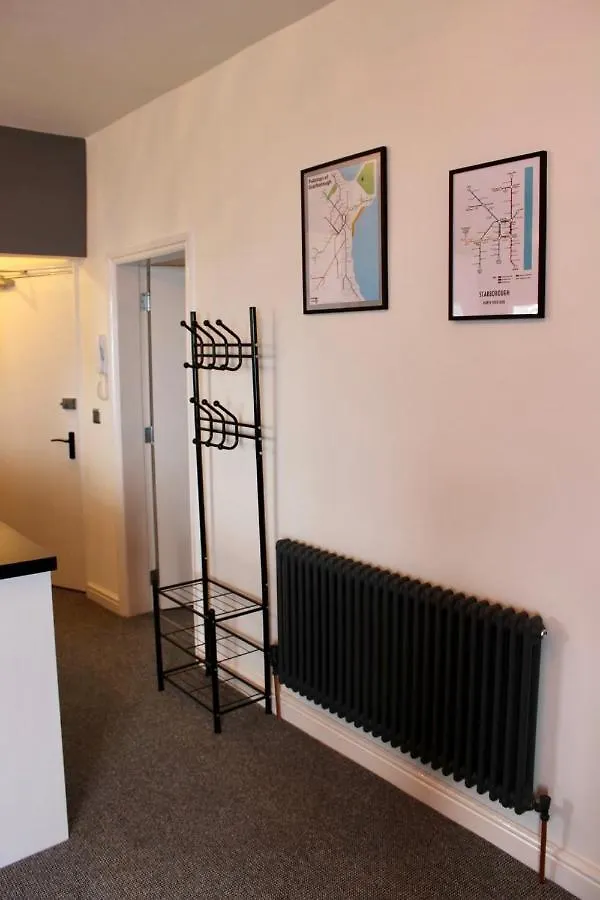 Lighthouse View - Amazing Sea And Beach View - Free Sky Tv Including Sports And Movies - Fast Wifi - Free Private Parking Scarborough 0*,