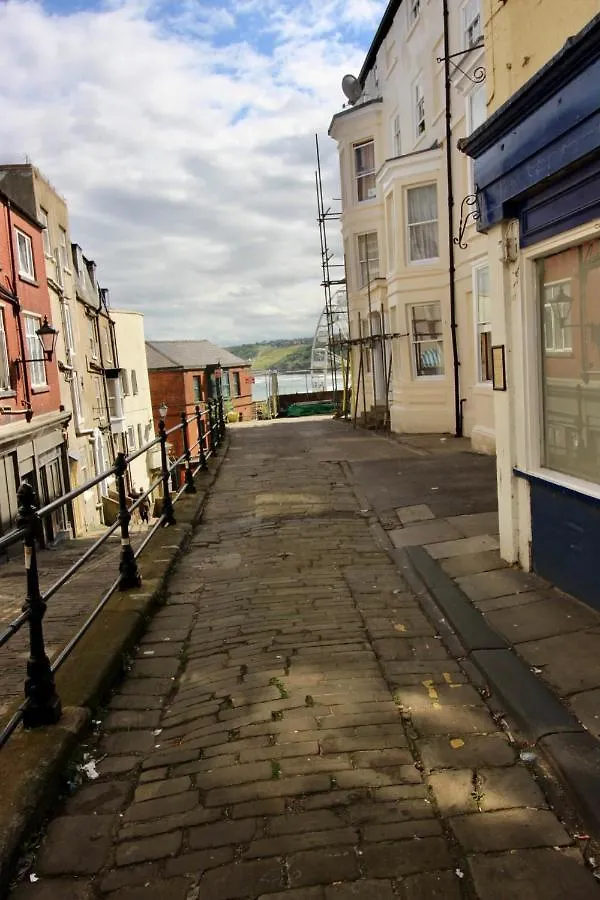 Lighthouse View - Amazing Sea And Beach View - Free Sky Tv Including Sports And Movies - Fast Wifi - Free Private Parking Scarborough Appartement
