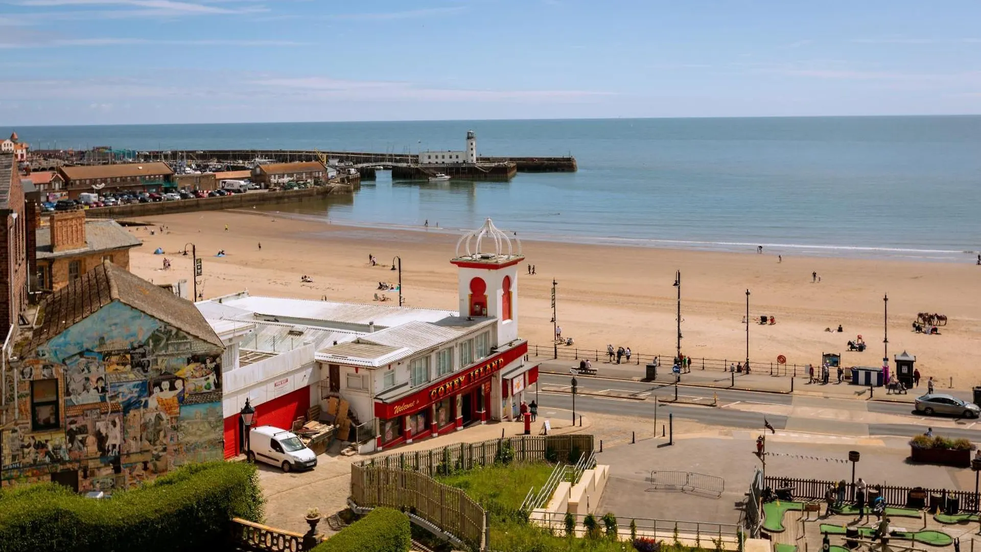 Lighthouse View - Amazing Sea And Beach View - Free Sky Tv Including Sports And Movies - Fast Wifi - Free Private Parking Scarborough Royaume-Uni